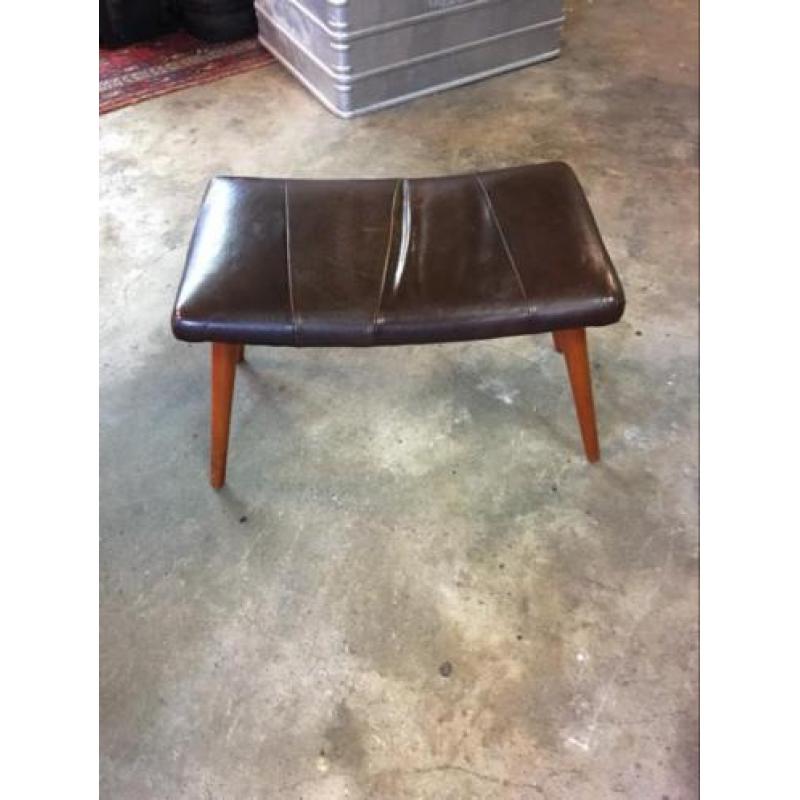 Retro leren voetenbank / hocker teak poten