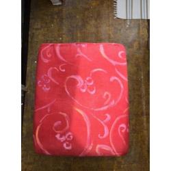 Poef / hocker met Designers Guild stof