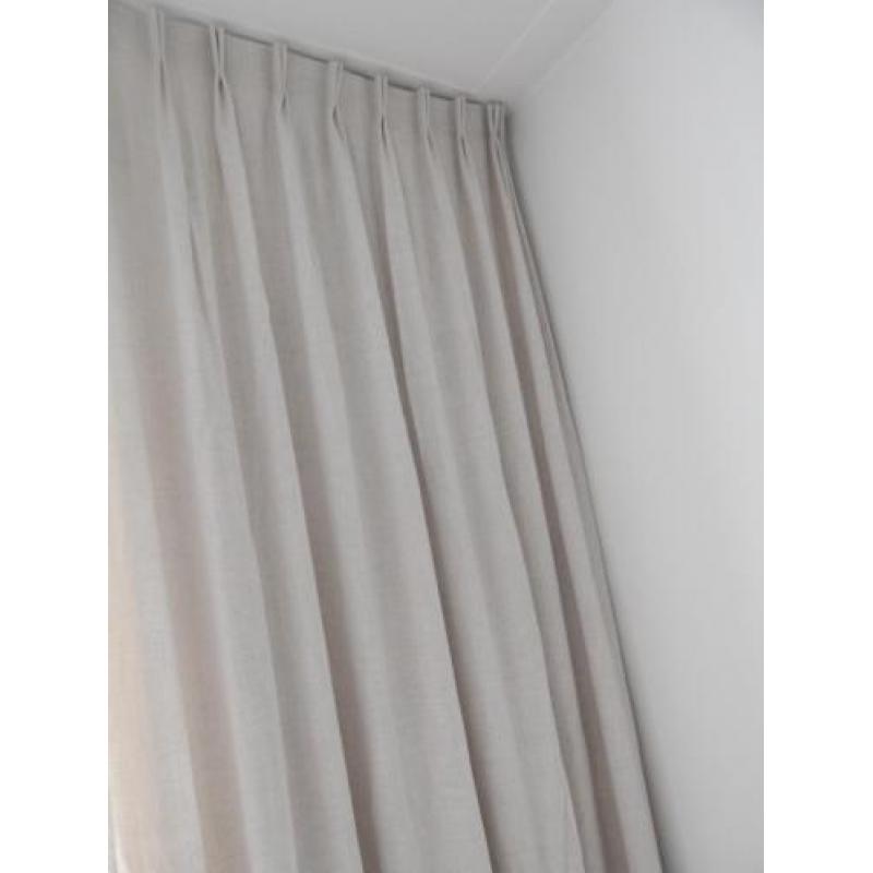 Mooie beige gordijnen 280 cm breed NIEUWSTAAT