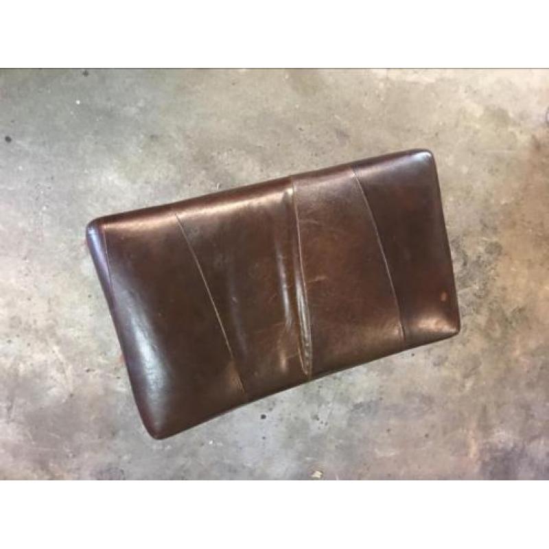 Retro leren voetenbank / hocker teak poten