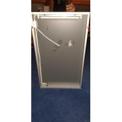 Nieuwe badkamerspiegel / toiletspiegel + verlichting. 75x45
