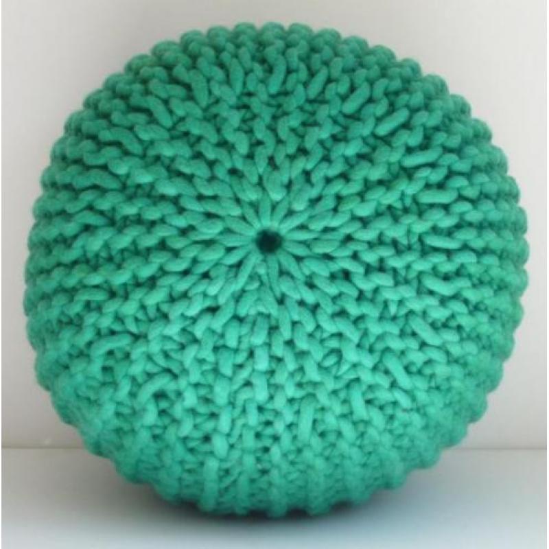 Gebreide groene poef M dikke 100% WOL - div. kleuren & maten