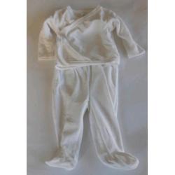 Baby kleertjes maat 50 en 56