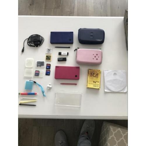 Twee keer dsi blauw en roze