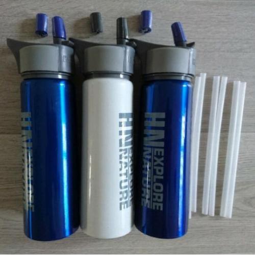 HN Human Nature drinkflessen (nog sealed met plastic)